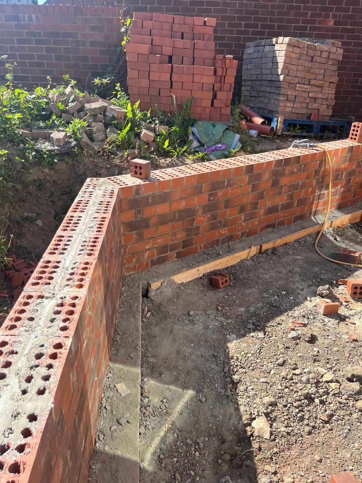 Brick retaining wall