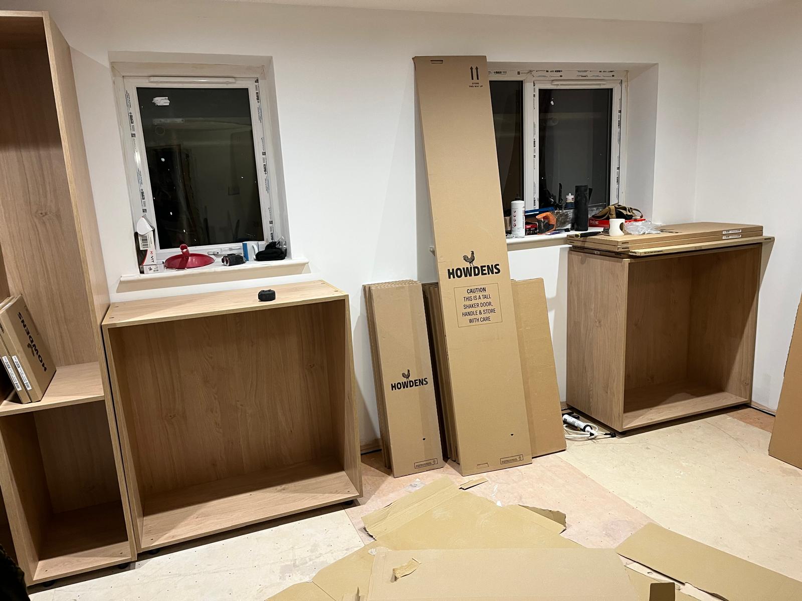 Fitted units and vanity